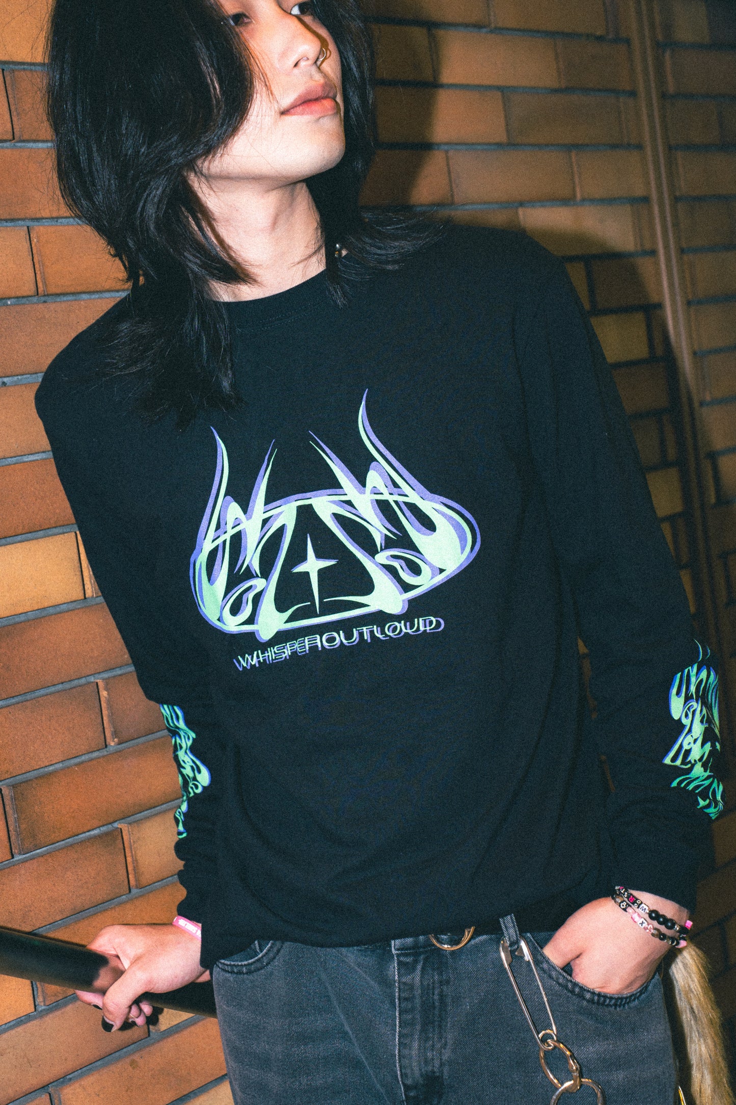 GRAPHIC LOGO LONG SLEEVE SHIRTS