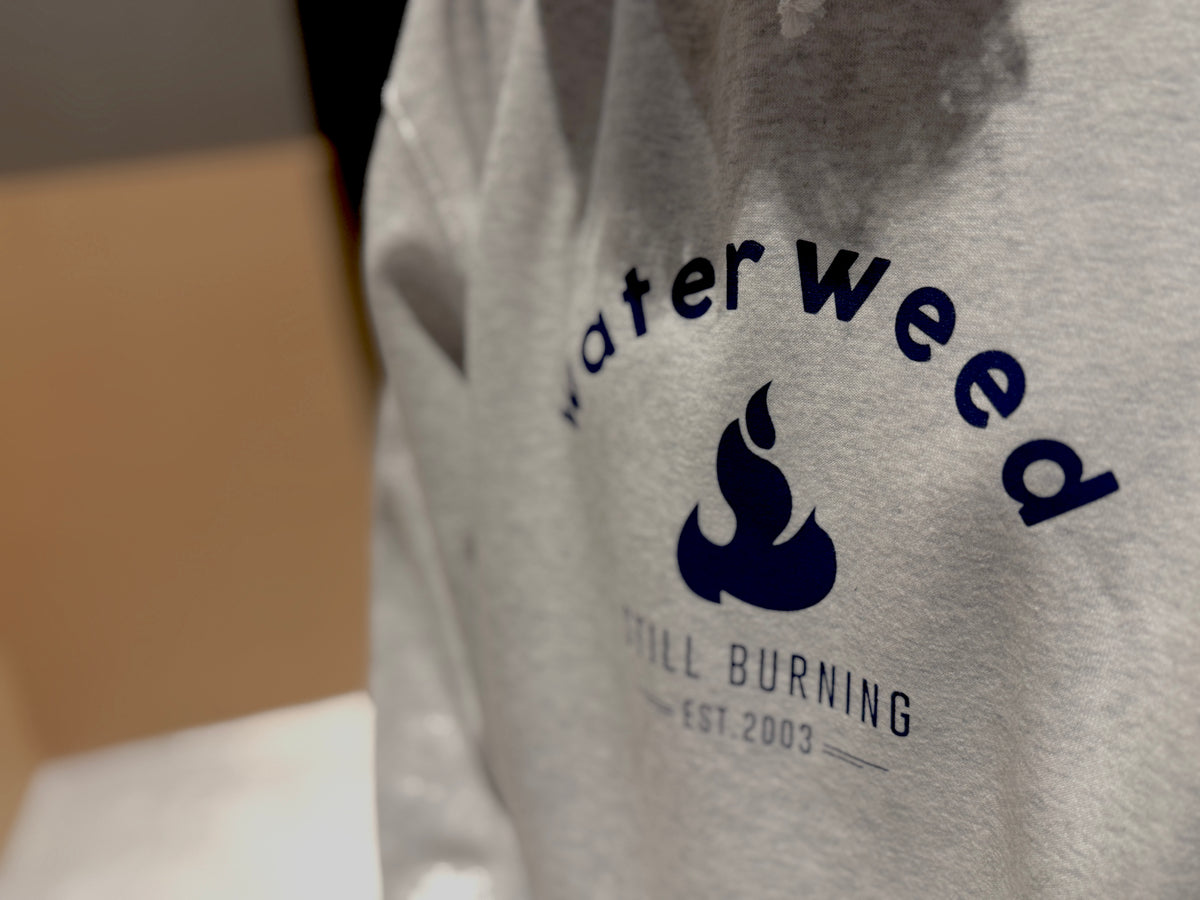 【受注/Pre-order】Still burning PULLOVER HOODIE